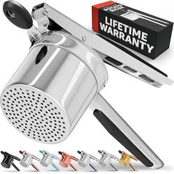 PriorityChef Large 15oz Potato Ricer, Heavy Duty Stainless Steel Potato Masher and Ricer Kitchen Tool, Press and Mash Kitchen Gadget For Perfect Mashed Potatoes - Everytime - Tamaño Fixed Disc - Color Black
