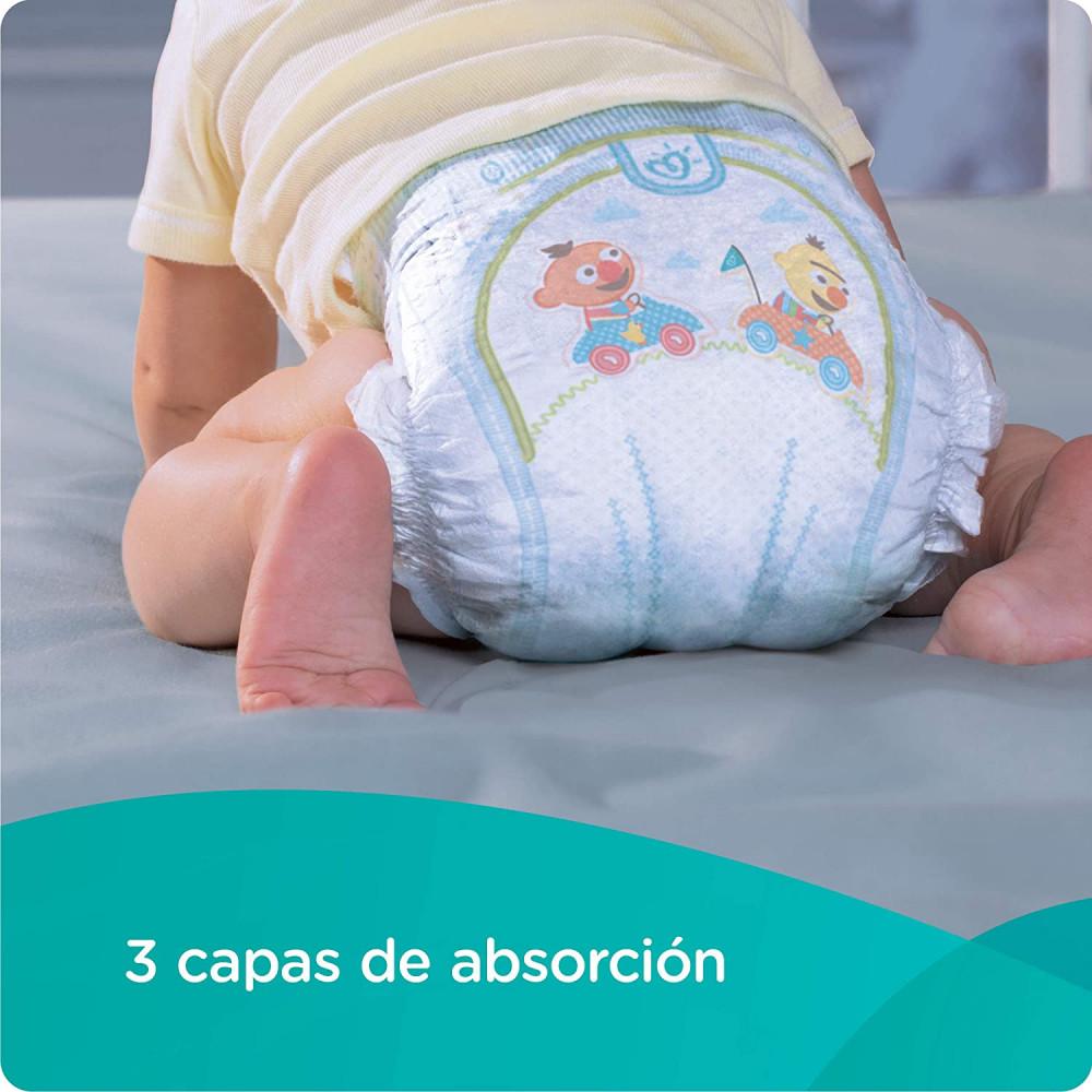 Los pañales que ayudarán a dormir bien a tu bebé manteniéndole seco durante  toda la noche