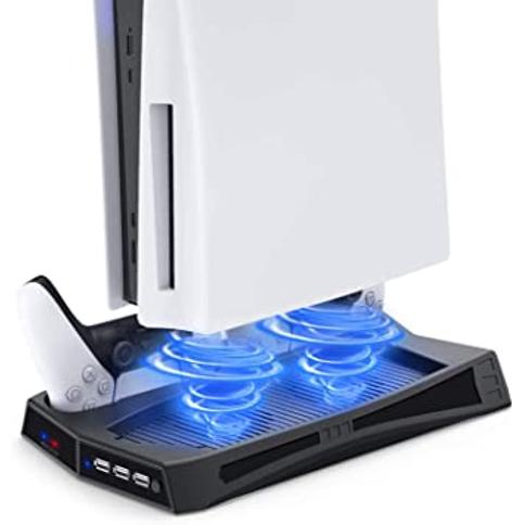 Soporte Vertical Refrigerador Consola + Doble Estación Carga Mandos PS5 >  Consolas > PLAYSTATION 5