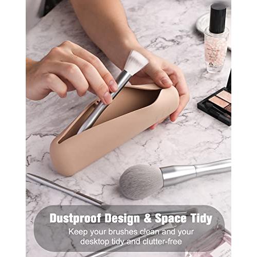 FERYES Large Travel Makeup Brush Holder, Magnetic Anti-fall Out Silicon  Portable Cosmetic Face Brushes Holder, Soft and Sleek Makeup Tools  Organizer