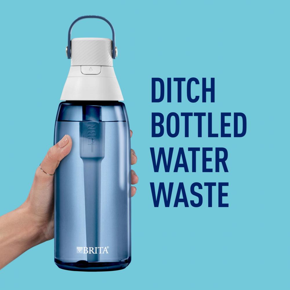 Botella de agua filtrante premium de plástico rígido Brita, sin BPA,  reemplaza 300 botellas de agua de plástico, el filtro dura 2 meses o 40  galones, incluye 1 filtro, accesorios de cocina