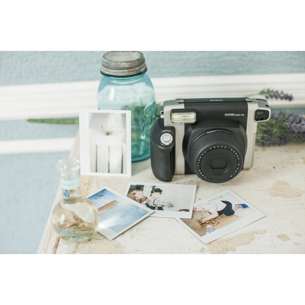 CAMARA FUJIFILM INSTAX WIDE 300 INSTANTANEA